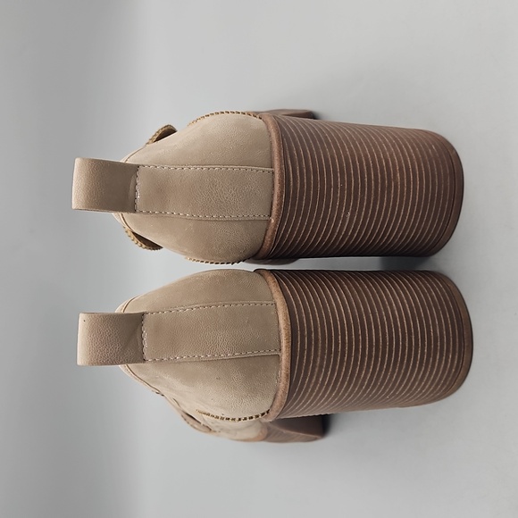 MIA Women’s Yisel PLATFORM Loafer Platform PUMP Women 9 - Picture 8 of 11